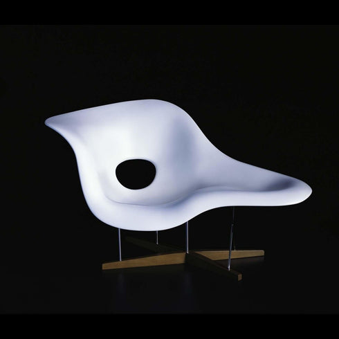 La Chaise Eames Chaise Longue
